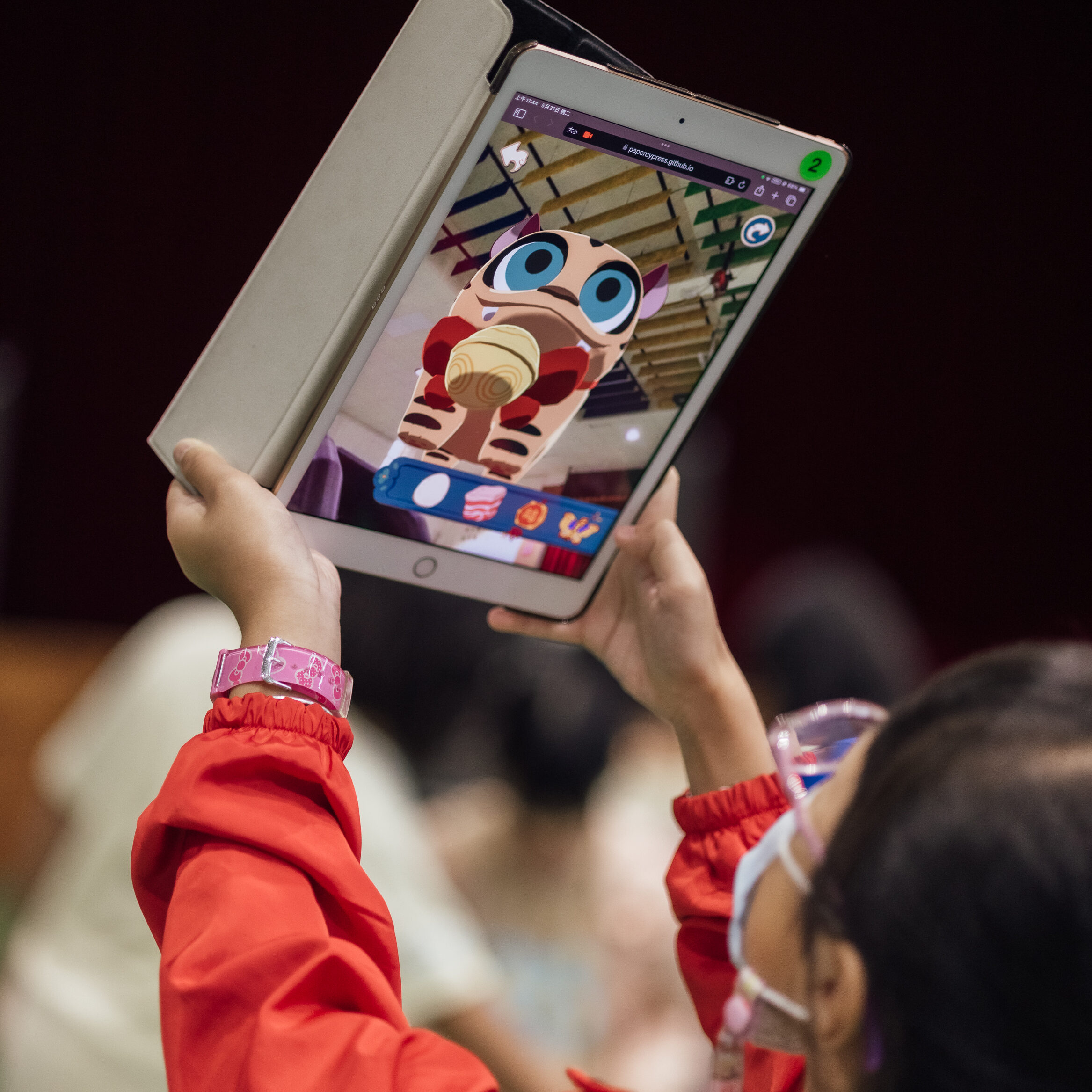 4學生體驗「虎爺Tiger God」WebAR互動展區 1 Edited